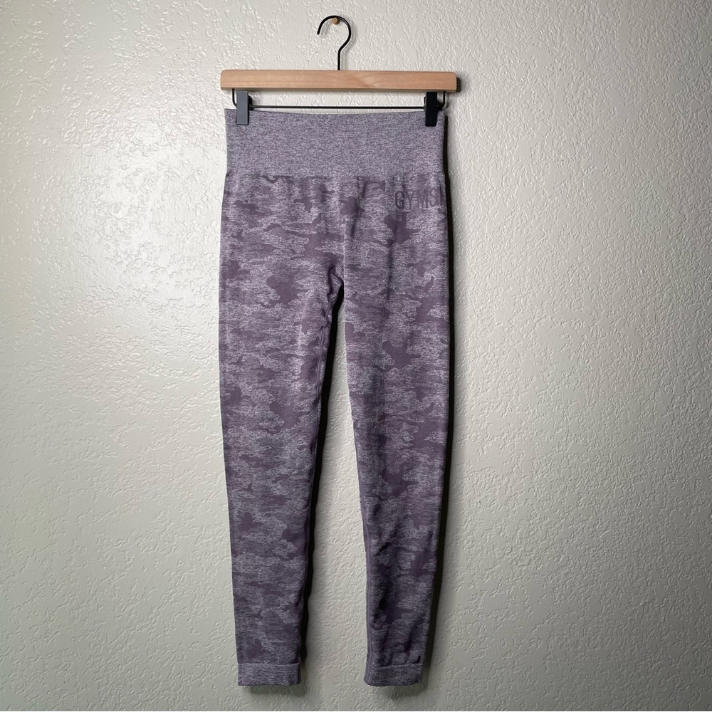 Gymshark Camo Seamless Leggings Purple Workout Running - Picture 3 of 8